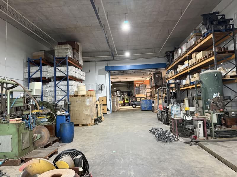 Shine@Tuas South, 11 Tuas South Link 1, 3,300 sqft, Factory / Workshop (B2) For Sale, by James Ng H H, 500194844 - Interior - CommercialGuru.com.sg