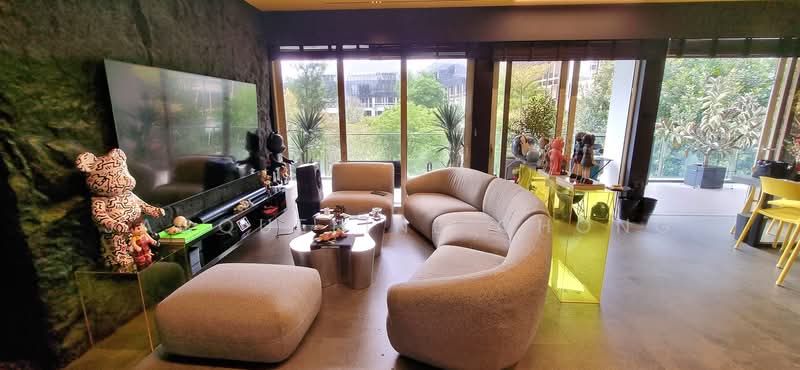 Flamingo Valley, 460 Siglap Road, 5 Bedrooms, 2,960 sqft, Condominium For Sale, by Jacqueline Chong, 500194845 - Living Room - PropertyGuru.com.sg