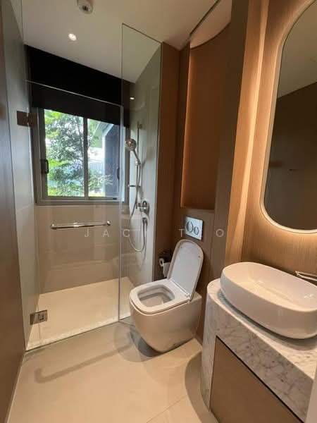 15 Holland Hill, 15 Holland Hill, 2 Bedrooms, 1,292 sqft, Condominium For Rent, by Jack Teo, 500194846 - Bathroom - PropertyGuru.com.sg