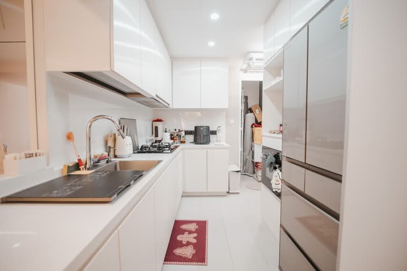 Parc Life, 25 Sembawang Crescent, 3 Bedrooms, 1,066 sqft, Executive Condominium For Sale, by Edmond Tan, 500194850 - Kitchen - PropertyGuru.com.sg
