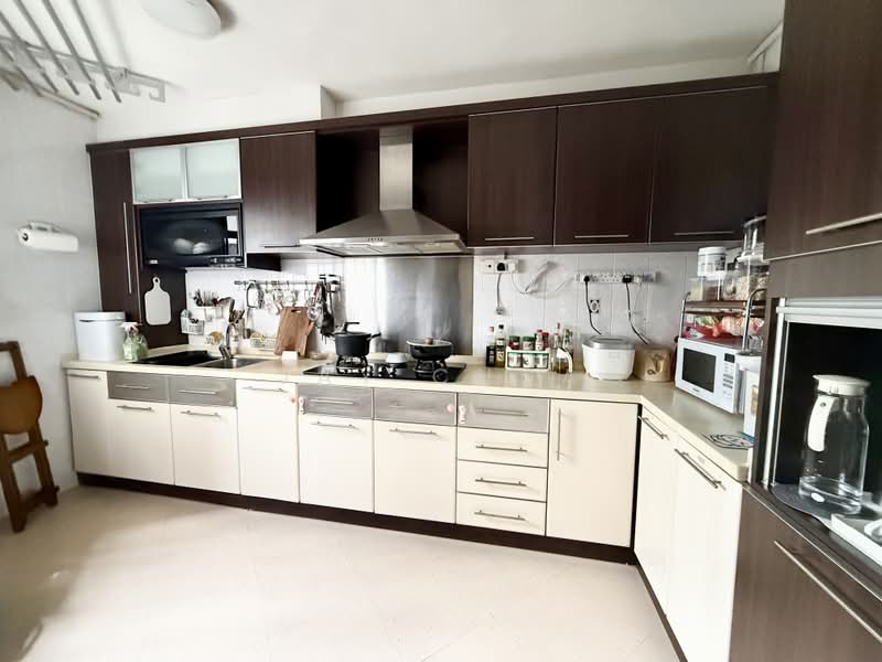 290B Compassvale Crescent, 290B Compassvale Crescent, Hougang / Punggol / Sengkang, Room Rental, 150 sqft, HDB Flat For Rent, by Jay Chua, 500194851 - Kitchen - PropertyGuru.com.sg