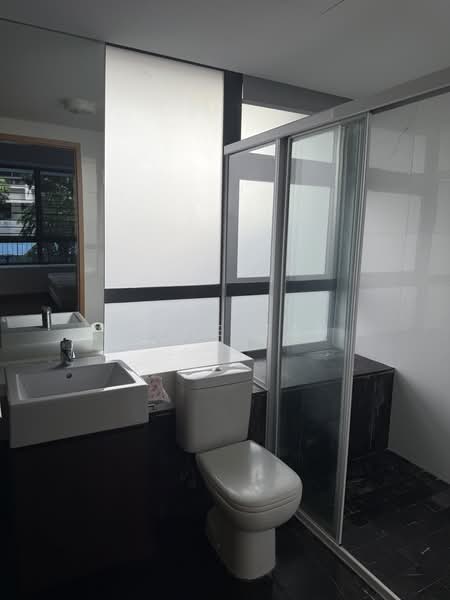 Residences Botanique, 30 32 Yio Chu Kang Road, 3 Bedrooms, 1,475 sqft, Condominium For Sale, by Irene Tan, 500194855 - Bathroom - PropertyGuru.com.sg