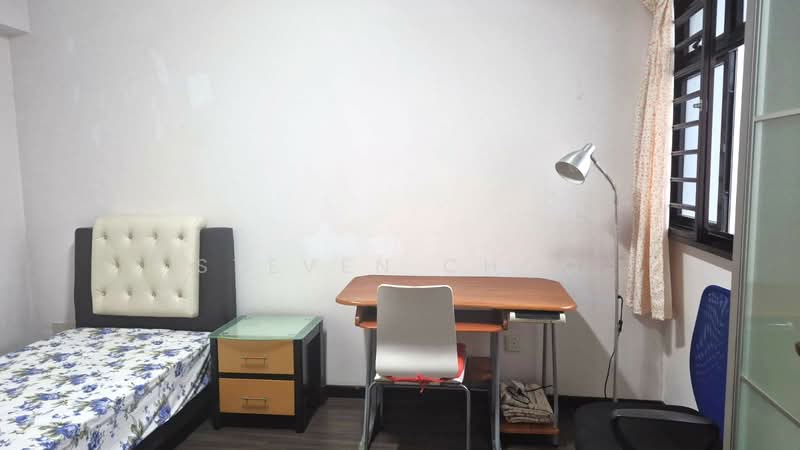 315A Ang Mo Kio Street 31, 315A Ang Mo Kio Street 31, Room Rental, 120 sqft, HDB Flat For Rent, by Steven Choo, 500194858 - Bedroom - PropertyGuru.com.sg