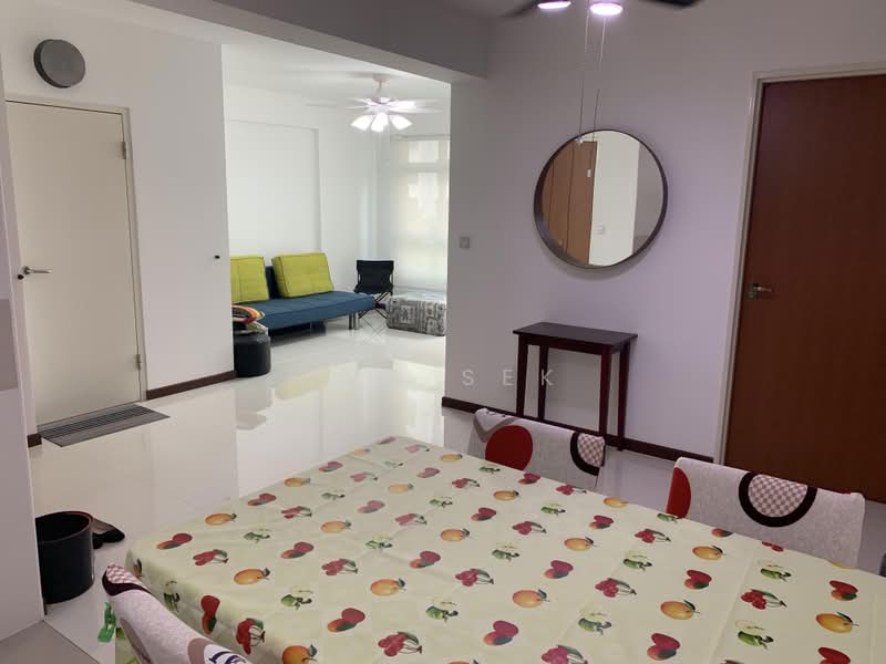 676C Yishun Ring Road, 676C Yishun Ring Road, 3 Bedrooms, 1,001 sqft, HDB Flat For Sale, by Eva Sek, 500194863 - Living Room - PropertyGuru.com.sg