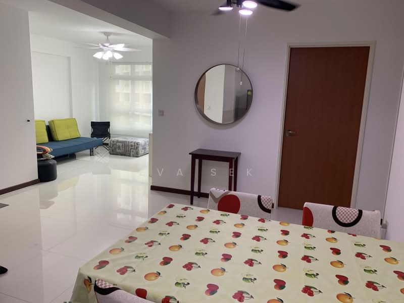 676C Yishun Ring Road, 676C Yishun Ring Road, 3 Bedrooms, 1,001 sqft, HDB Flat For Sale, by Eva Sek, 500194863 - Living Room - PropertyGuru.com.sg