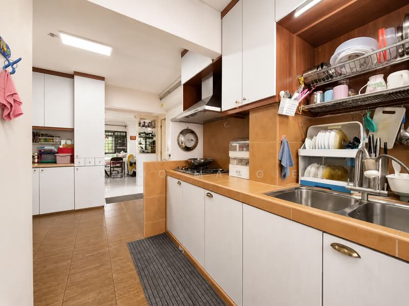 525 Jelapang Road, 525 Jelapang Road, 3 Bedrooms, 1,109 sqft, HDB Flat For Sale, by Khoo Maggie, 500194864 - Kitchen - PropertyGuru.com.sg