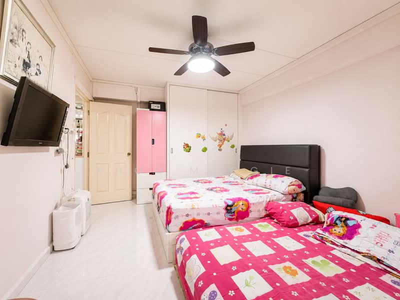 525 Jelapang Road, 525 Jelapang Road, 3 Bedrooms, 1,109 sqft, HDB Flat For Sale, by Khoo Maggie, 500194864 - Bedroom - PropertyGuru.com.sg