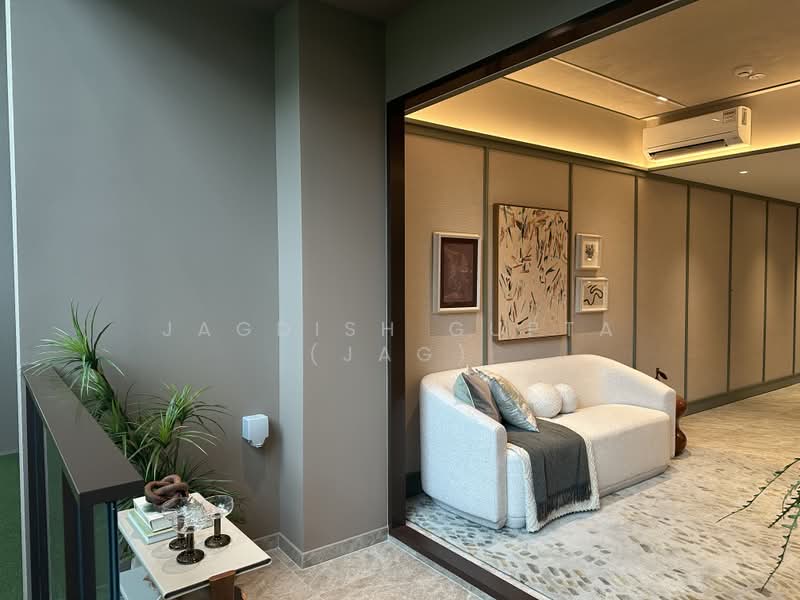 Dunearn House, 770 Dunearn Road, Newton / Novena, 2 Bedrooms, 527 sqft, Condominium For Sale, by Jagdish Gupta (JAG), 500194866 - Living Room - PropertyGuru.com.sg