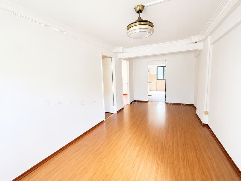 30 Telok Blangah Rise, 30 Telok Blangah Rise, 2 Bedrooms, 753 sqft, HDB Flat For Sale, by Sandy Lim 林莎莎, 500194878 - Living/Dining Area - PropertyGuru.com.sg