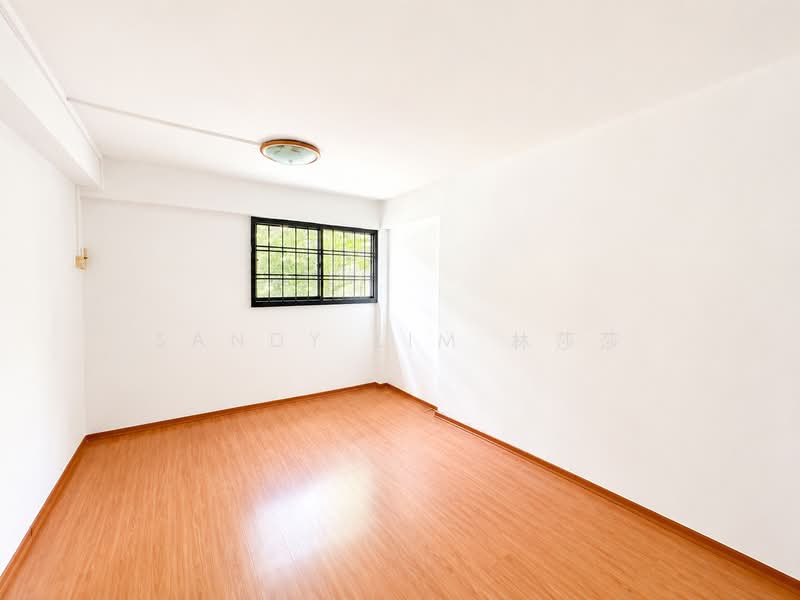 30 Telok Blangah Rise, 30 Telok Blangah Rise, 2 Bedrooms, 753 sqft, HDB Flat For Sale, by Sandy Lim 林莎莎, 500194878 - Bedroom 1 - PropertyGuru.com.sg