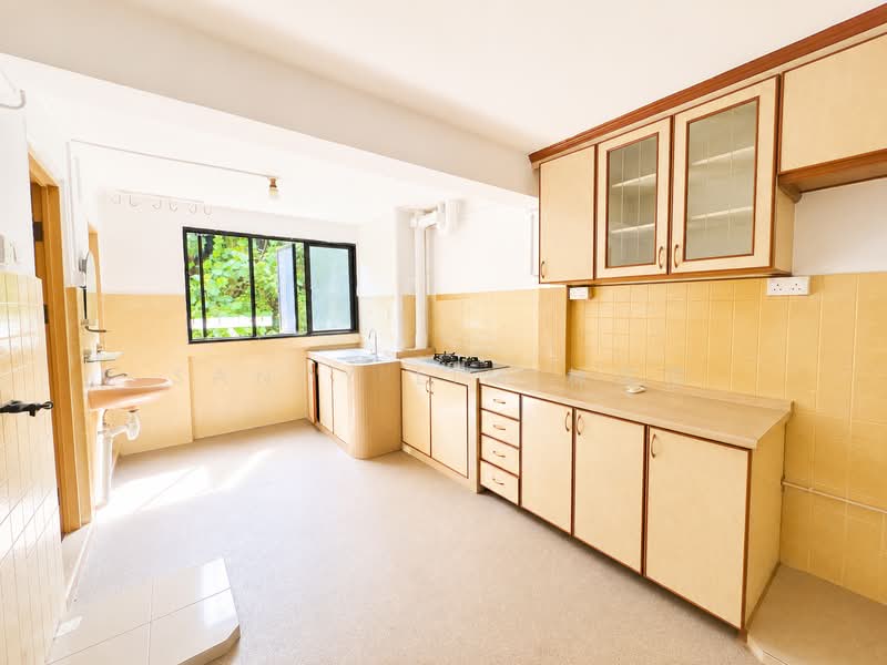 30 Telok Blangah Rise, 30 Telok Blangah Rise, 2 Bedrooms, 753 sqft, HDB Flat For Sale, by Sandy Lim 林莎莎, 500194878 - Kitchen - PropertyGuru.com.sg