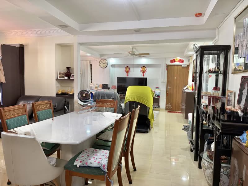 235 Bishan Street 22, 235 Bishan Street 22, 3 Bedrooms, 1,421 sqft, HDB Flat For Sale, by J.A. Goh 吴永益, 500194883 - Living Room - PropertyGuru.com.sg