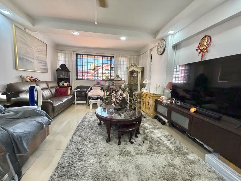 235 Bishan Street 22, 235 Bishan Street 22, 3 Bedrooms, 1,421 sqft, HDB Flat For Sale, by J.A. Goh 吴永益, 500194883 - Living Room - PropertyGuru.com.sg