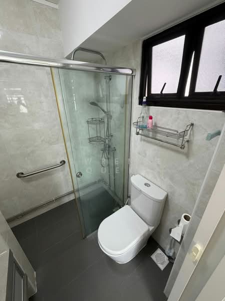 625 Senja Road, 625 Senja Road, Room Rental, 200 sqft, HDB Flat For Rent, by Lawrence Quek, 500194884 - Bathroom - PropertyGuru.com.sg