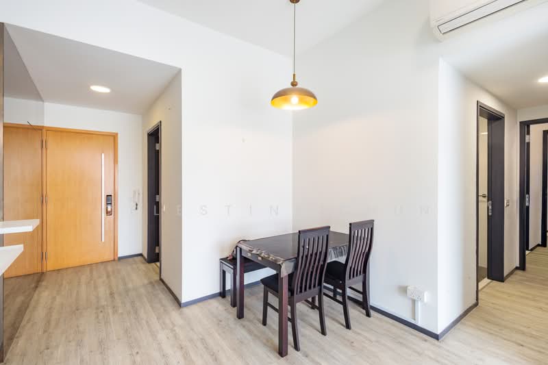 Wembly Residences, 28 Yio Chu Kang Road, 2 Bedrooms, 904 sqft, Apartment For Sale, by Celestine Chun, 500194889 - Entrance - PropertyGuru.com.sg