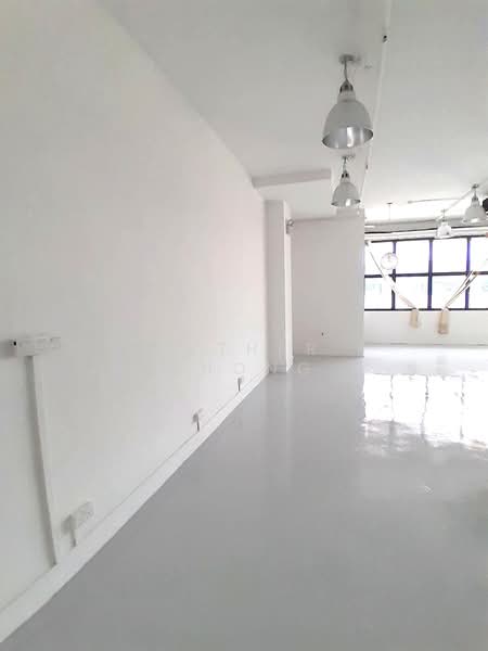 Midview City, 22 Sin Ming Lane, 1,496 sqft, Light Industrial (B1) For Sale, by Esther Whong, 500194890 - Interior - CommercialGuru.com.sg