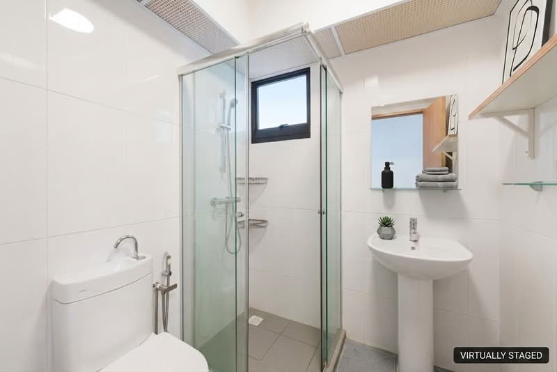 113B Alkaff Crescent, 113B Alkaff Crescent, Macpherson / Potong Pasir, 2 Bedrooms, 732 sqft, HDB Flat For Sale, by Eugene Ng, 500194908 - Bathroom - PropertyGuru.com.sg