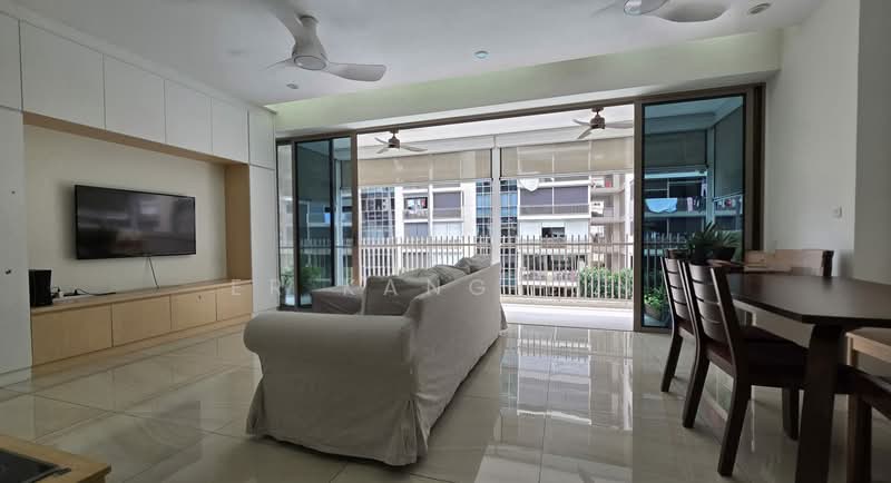 The Vales, 79 Anchorvale Crescent, 4 Bedrooms, 1,410 sqft, Condominium For Rent, by Er Kang Lin, 500194913 - Living Room - PropertyGuru.com.sg