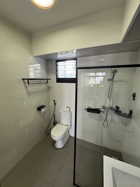 113B Alkaff Crescent, 113B Alkaff Crescent, 2 Bedrooms, 732 sqft, HDB Flat For Sale, by Kayden Siow, 500194916 - Bathroom - PropertyGuru.com.sg