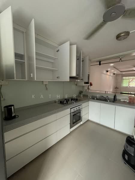 161 Bukit Merah Central, 161 Bukit Merah Central, 2 Bedrooms, 740 sqft, HDB Flat For Rent, by Katherine Tan, 500194917 - Kitchen - PropertyGuru.com.sg