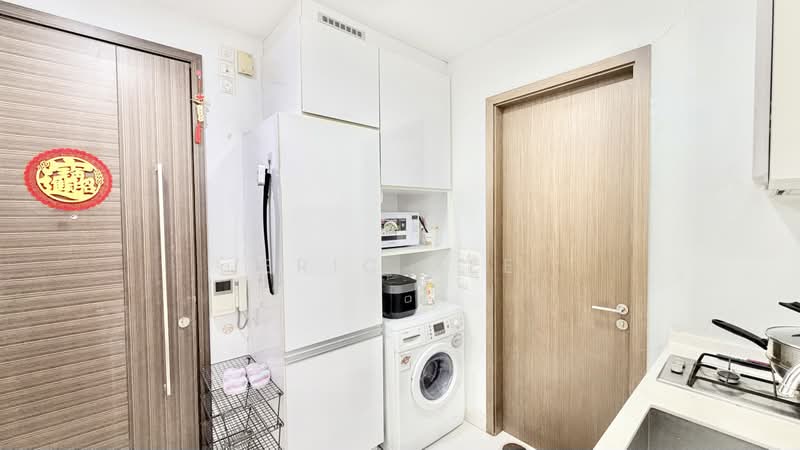 Smart Suites, 302 Sims Avenue, 1 Bedroom, 527 sqft, Condominium For Rent, by Eric See, 500194918 - Kitchen - PropertyGuru.com.sg