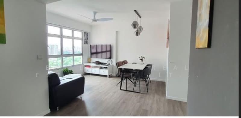 448A Bukit Batok West Avenue 9, 448A Bukit Batok West Avenue 9, 2 Bedrooms, 732 sqft, HDB Flat For Rent, by ARTHUR, 500194919 - Living Room - PropertyGuru.com.sg