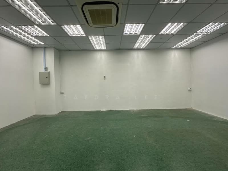 Eunos Techpark, 60 Kaki Bukit Place, 570 sqft, Factory / Workshop (B2) For Rent, by Taedra Lee, 500194921 - Interior - CommercialGuru.com.sg