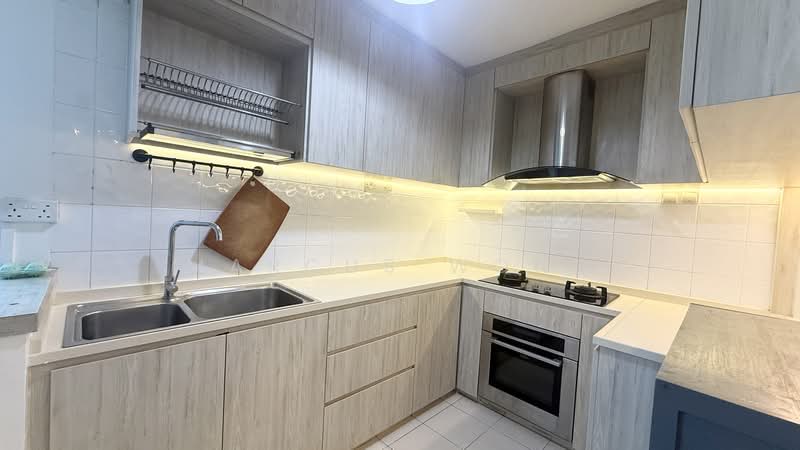518A Tampines Central 7, 518A Tampines Central 7, 3 Bedrooms, 1,184 sqft, HDB Flat For Rent, by Marcus Wong, 500194923 - Kitchen - PropertyGuru.com.sg