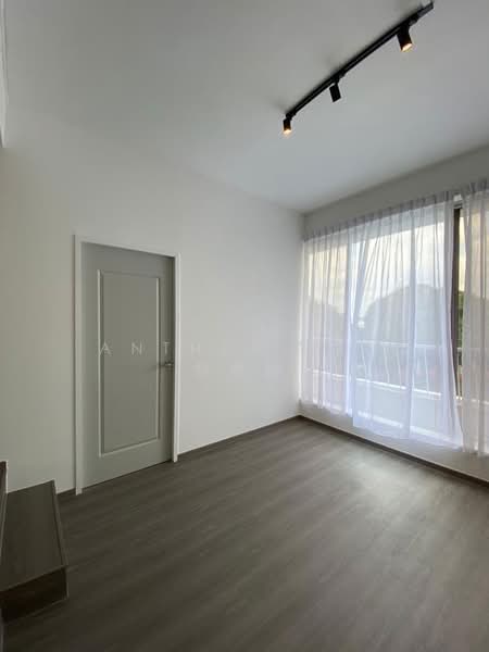 Watten hill condo. Within 1km nanyang and rgps, Watten estate road, 3 Bedrooms, 1,044 sqft, Walk-up Apartment For Sale, by Anthea Yeo 杨丽娇, 500194939 - Interior - PropertyGuru.com.sg