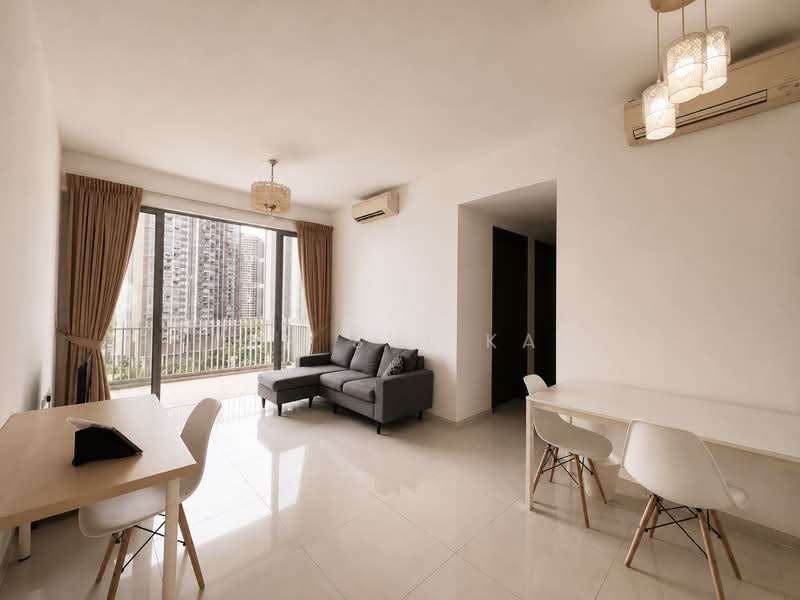 Hundred Trees, 85 West Coast Drive, 3 Bedrooms, 915 sqft, Condominium For Sale, by Tan Shi Kai, 500194942 - Living Room - PropertyGuru.com.sg