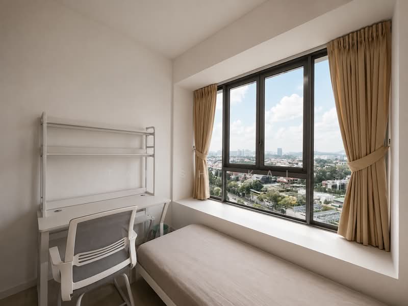 Hundred Trees, 85 West Coast Drive, 3 Bedrooms, 915 sqft, Condominium For Sale, by Tan Shi Kai, 500194942 - Bedroom - PropertyGuru.com.sg