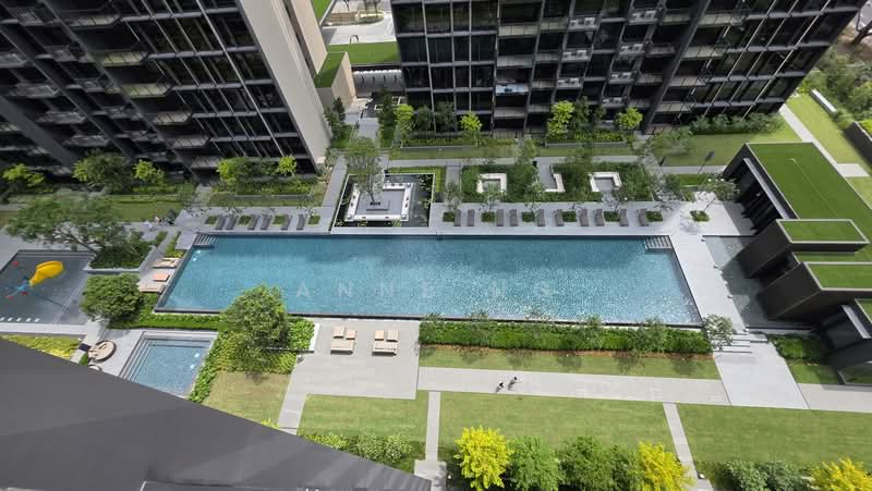 Tembusu Grand, 94 Jalan Tembusu, 2 Bedrooms, 743 sqft, Condominium For Sale, by Anne Ng, 500194944 - Pool View - PropertyGuru.com.sg