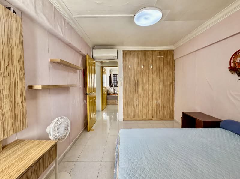 108 Woodlands Street 13, 108 Woodlands Street 13, 3 Bedrooms, 980 sqft, HDB Flat For Sale, by Jamie Sim, 500194948 - Bedroom - PropertyGuru.com.sg