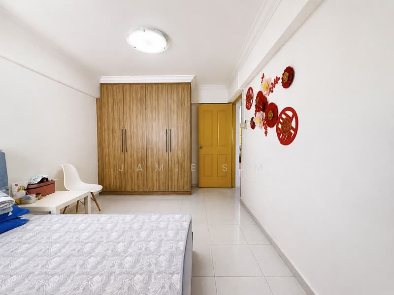 108 Woodlands Street 13, 108 Woodlands Street 13, 3 Bedrooms, 980 sqft, HDB Flat For Sale, by Jamie Sim, 500194948 - Bedroom - PropertyGuru.com.sg