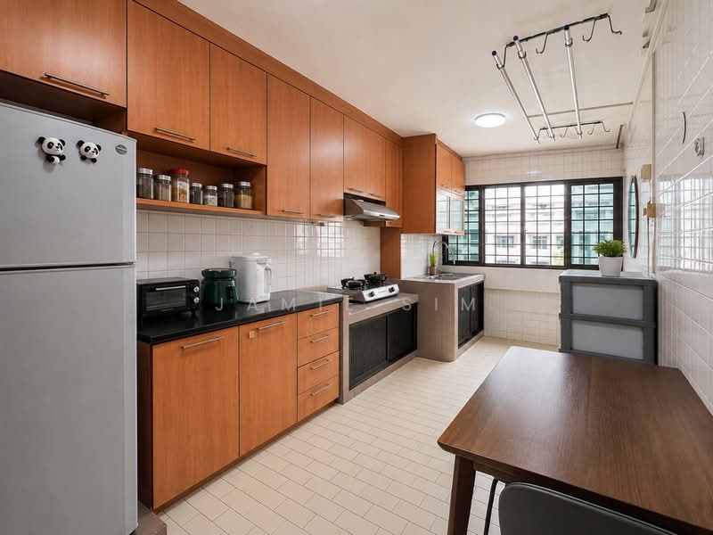 108 Woodlands Street 13, 108 Woodlands Street 13, 3 Bedrooms, 980 sqft, HDB Flat For Sale, by Jamie Sim, 500194948 - Kitchen - PropertyGuru.com.sg