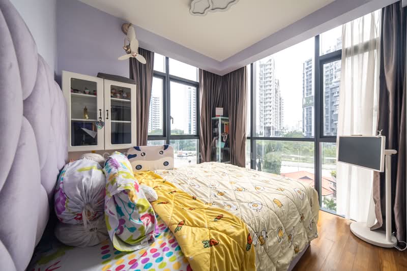 One Meyer, 1 Meyer Place, 3 Bedrooms, 1,033 sqft, Condominium For Sale, by Crystan Lim, 500194961 - Bedroom - PropertyGuru.com.sg