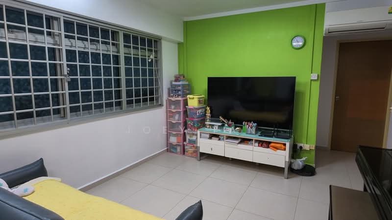 668D Jurong West Street 64, 668D Jurong West Street 64, 3 Bedrooms, 915 sqft, HDB Flat For Sale, by Joey Tan, 500194979 - Living Room - PropertyGuru.com.sg