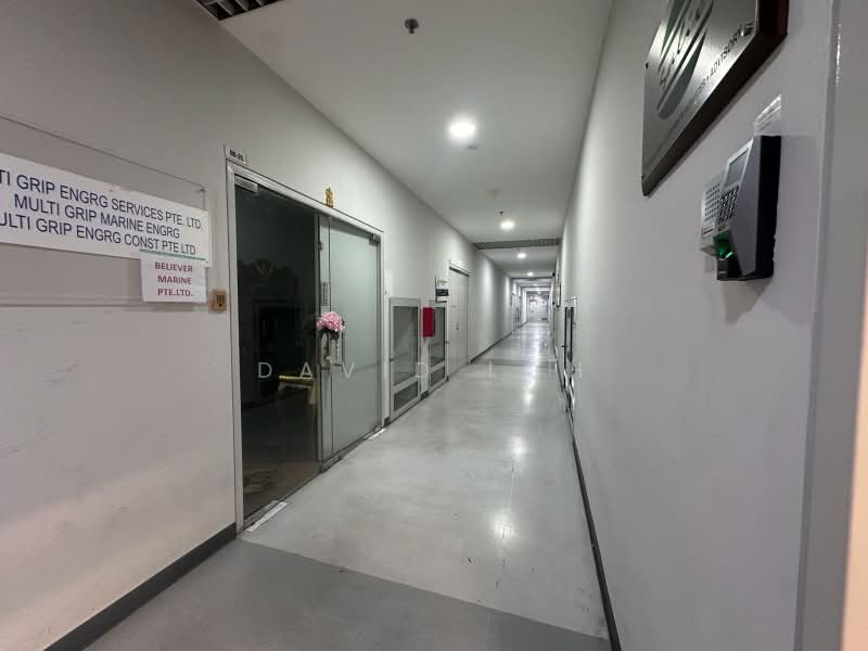 Pioneer Junction, 3 Soon Lee Street, 1,324 sqft, Factory / Workshop (B2) For Sale, by David Loh, 500194982 - Corridor - CommercialGuru.com.sg