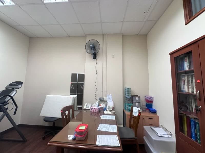 Pioneer Junction, 3 Soon Lee Street, 1,324 sqft, Factory / Workshop (B2) For Sale, by David Loh, 500194982 - Study - CommercialGuru.com.sg