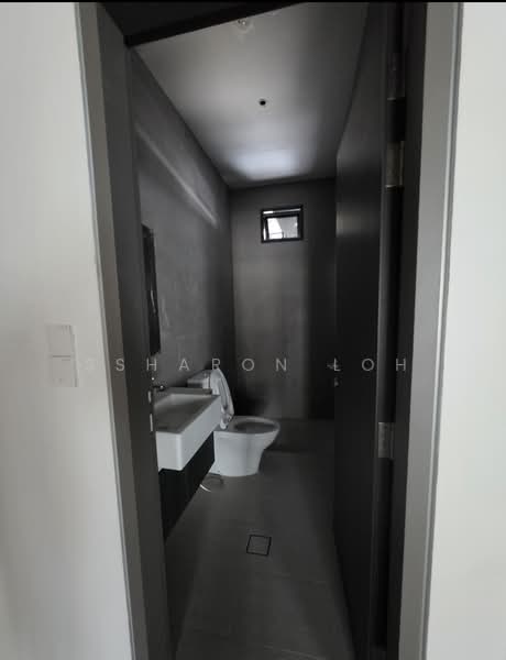 591 Serangoon Road, Serangoon Road, 1,187 sqft, Food & Beverage For Rent, by Ssharon Loh, 500194994 - Bathroom - CommercialGuru.com.sg