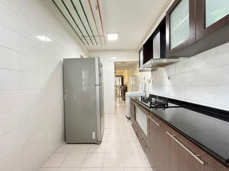 509B Wellington Circle, 509B Wellington Circle, 3 Bedrooms, 969 sqft, HDB Flat For Sale, by Lee Heng Wei, 500194995 - Kitchen - PropertyGuru.com.sg