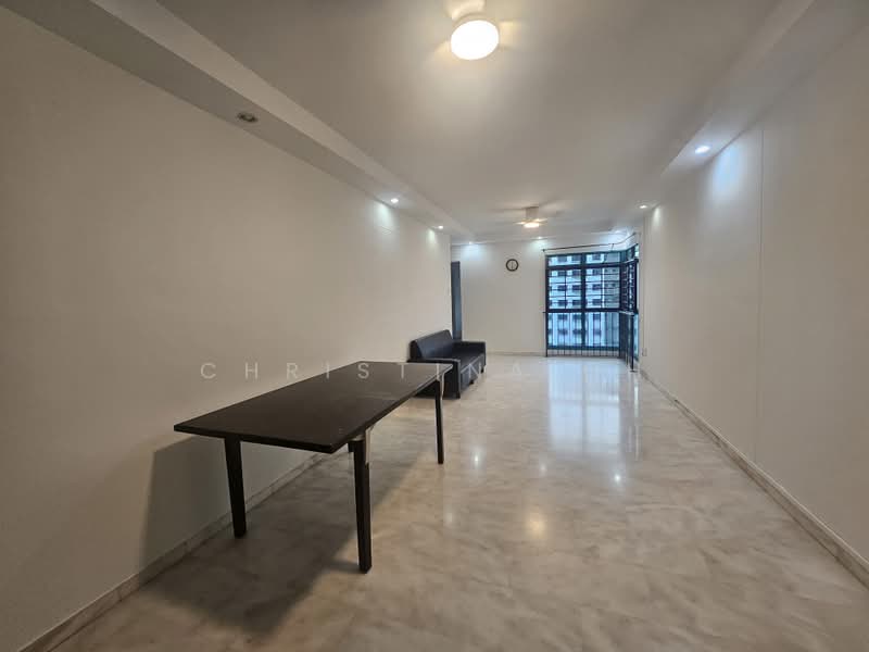 354C Admiralty Drive, 354C Admiralty Drive, 3 Bedrooms, 1,001 sqft, HDB Flat For Rent, by Christina Oh, 500195003 - Living Room - PropertyGuru.com.sg