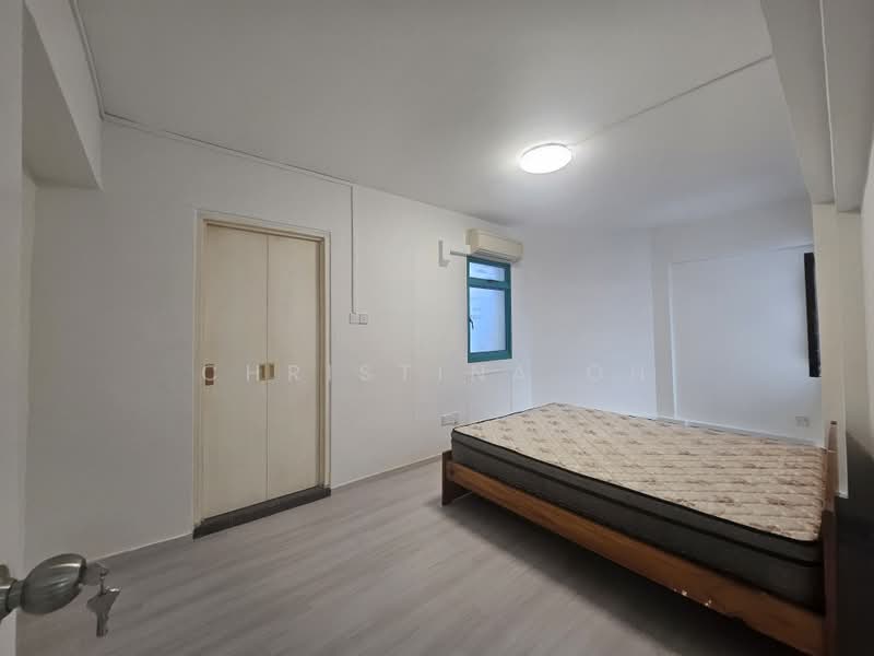 354C Admiralty Drive, 354C Admiralty Drive, 3 Bedrooms, 1,001 sqft, HDB Flat For Rent, by Christina Oh, 500195003 - Bedroom - PropertyGuru.com.sg