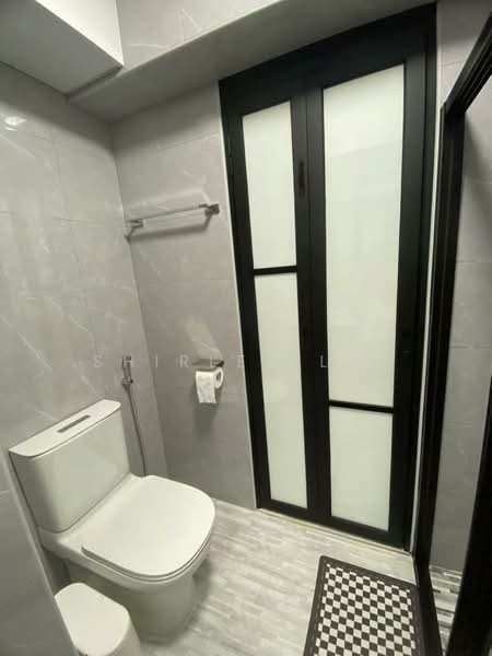 436C Fernvale Road, 436C Fernvale Road, 3 Bedrooms, 1,033 sqft, HDB Flat For Sale, by Shirley Lim, 500195025 - Master Bathroom - PropertyGuru.com.sg