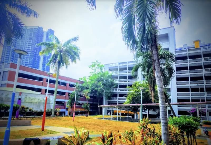 Blk 712 Ang Mo Kio Avenue 6, Ang Mo Kio Central, 6,024 sqft, Shop / Shophouse For Rent, by Julia Fong, 500195028 - Exterior - CommercialGuru.com.sg