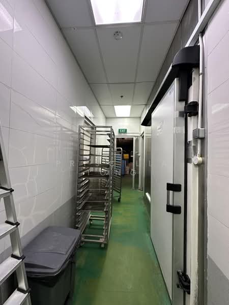 Mandai Foodlink, 5 Mandai Link, 4,026 sqft, Factory / Workshop (B2) For Sale, by Priscilla Tong, 500195029 - Corridor - CommercialGuru.com.sg