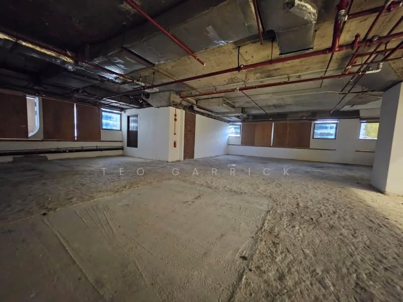 Peninsula Plaza, 111 North Bridge Road, 2,454 sqft, Other Retail For Sale, by Teo Garrick, 500195032 - Interior - CommercialGuru.com.sg