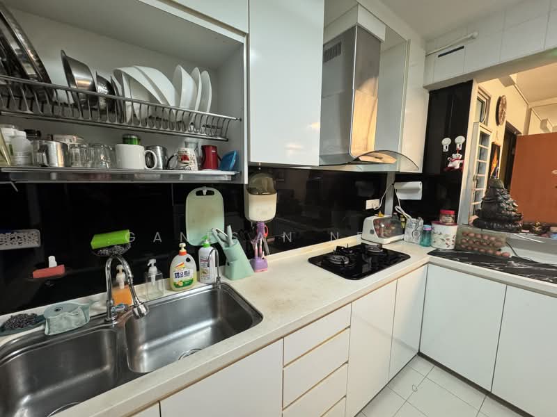 449 Yishun Ring Road, 449 Yishun Ring Road, 3 Bedrooms, 1,033 sqft, HDB Flat For Sale, by Ganesan Nesh, 500195041 - PropertyGuru.com.sg