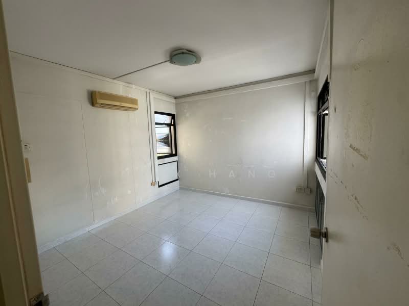 260B Sengkang East Way, 260B Sengkang East Way, 3 Bedrooms, 1,184 sqft, HDB Flat For Sale, by Alex Hang, 500195048 - Interior - PropertyGuru.com.sg