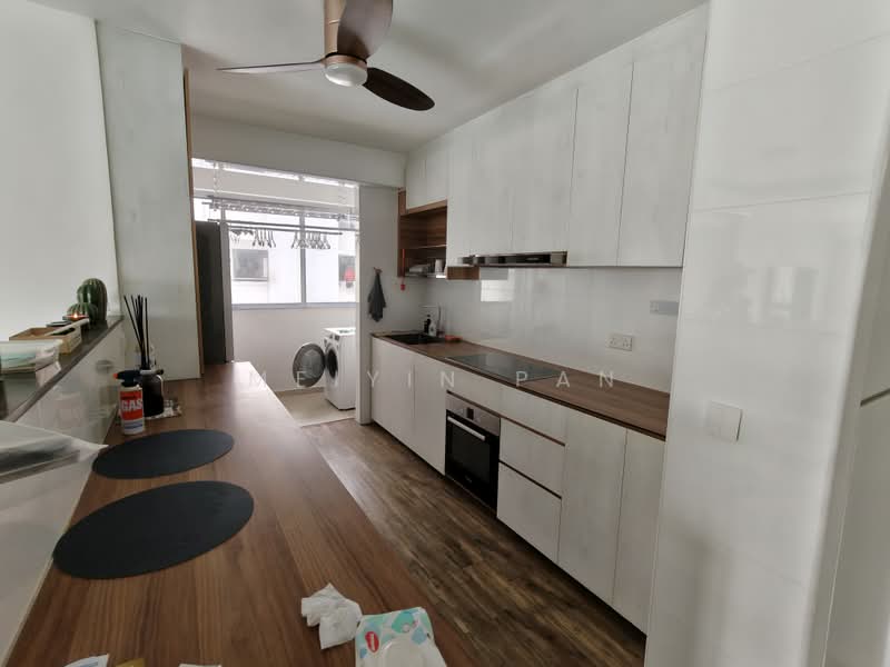 120A Punggol Edge, 120A Edgedale Plains, 3 Bedrooms, 1,120 sqft, HDB Flat For Rent, by Meiyin Pan, 500195054 - Kitchen - PropertyGuru.com.sg